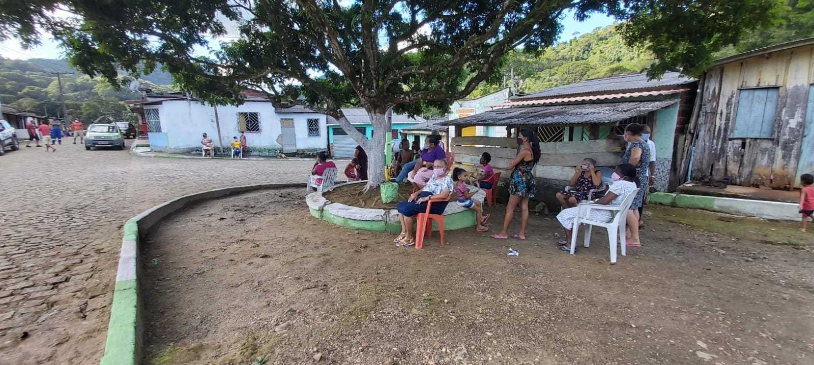 Camacã: Mães do Novo Itamarati (Biscó) são contempladas com o II Brechó Solidário